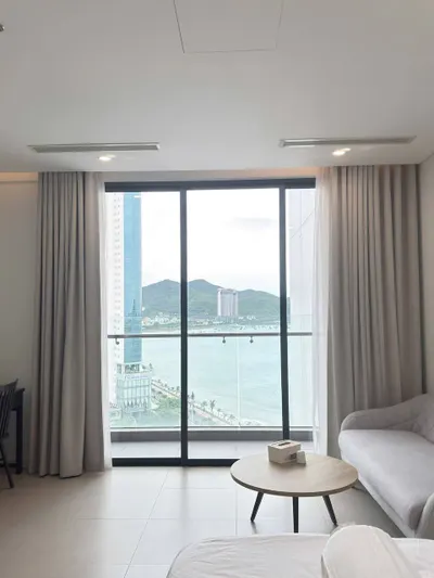 Scenia Bay 스튜디오 아파트 렌탈, 12층, 해변 및 산 전망 – 월 1,300만 VND