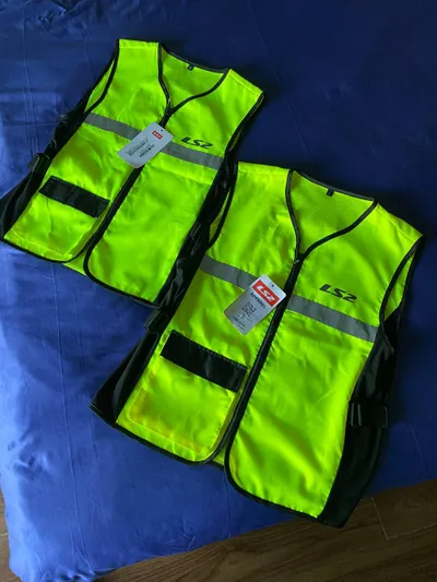 2x LS2 Hi-Vis 오토바이 안전 조끼(신제품) – M & L 사이즈