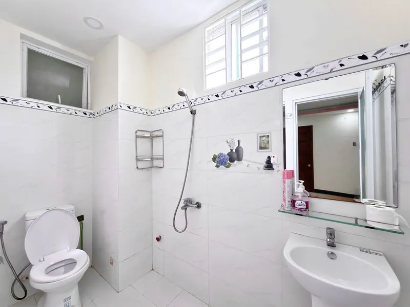 Cho thuê căn hộ 1 phòng ngủ trên đường Lê Văn Huân, Nha Trang phía Bắc – 5,5 triệu VND/tháng