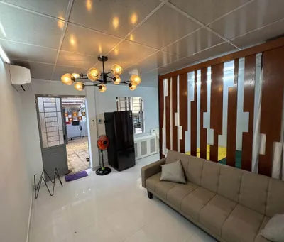 Nhà 2 phòng ngủ có vườn ở phía bắc Nha Trang, 300m từ bãi biển – 12 triệu VND/tháng