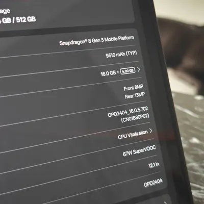 OnePlus Pad Pro 2025 16GB/512GB 무선 키보드 포함 – 완벽한 상태 – 900만 VND