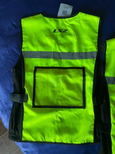 2x LS2 Hi-Vis 오토바이 안전 조끼(신제품) – M & L 사이즈