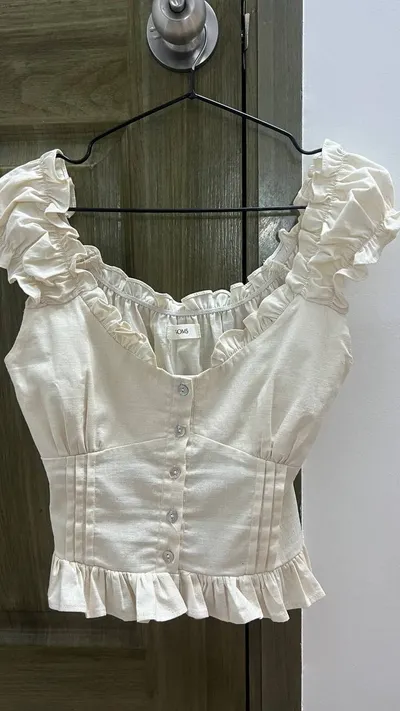 新衣服和麦克风 – SHEIN和SOMS – 共950万越南盾