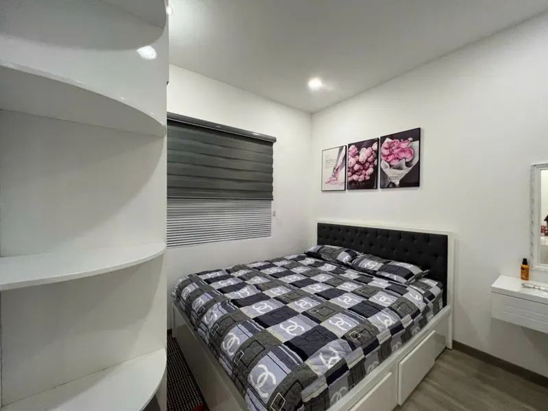 2-Bedroom Apartment – 50m to Beach, Gym, WiFi, AC – 11.5M VND/Month