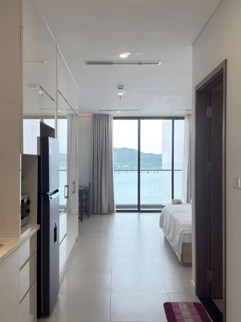Scenia Bay 스튜디오 아파트 렌탈, 12층, 해변 및 산 전망 – 월 1,300만 VND