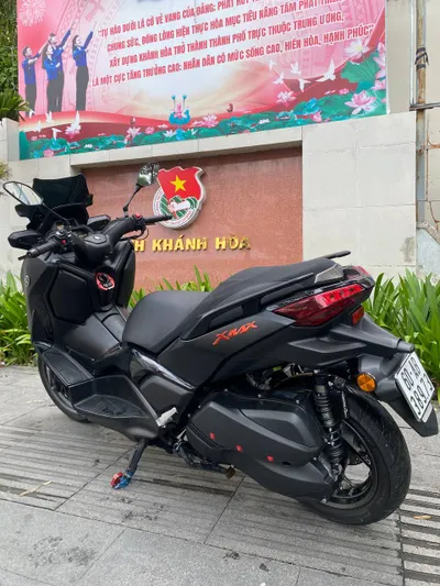 Yamaha X-Max 300 2023г.в. – Скутер на продажу
