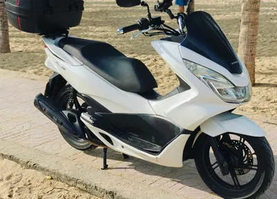 Honda PCX 2 Scooter – Excellent Condition, New Oil, Large Top Box – 25 Million VND