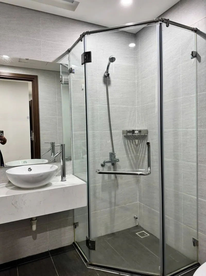 Căn hộ 3 phòng ngủ cho thuê tại Tòa nhà HUD – Đầy đủ nội thất – Trung tâm Nha Trang — 8/9