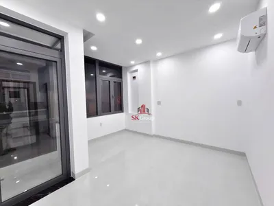 3层别墅出租 – 4卧室，5卫浴间，全家具 – 1400万越南盾/月