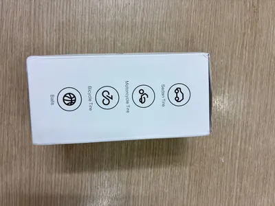 Портативный электрический насос 4 в 1 – цифровой дисплей – автостоп – power bank и LED-фонарь