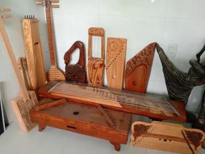定制绘画与雕塑 – 手工独特作品