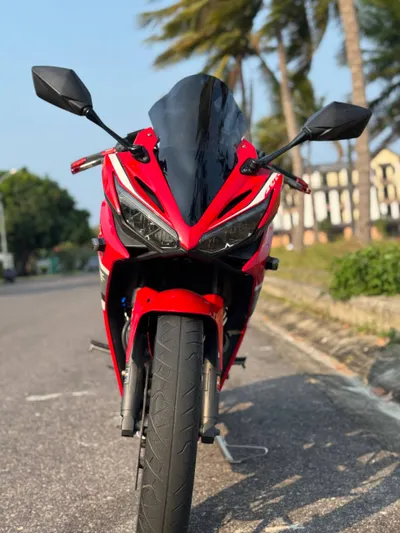 Honda CBR150R 2018 – Biển xanh, GPS Tracker, Ống xả SC Project – 34 triệu VND