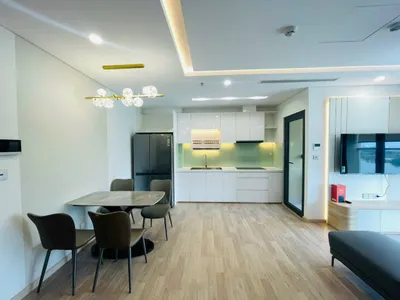 2-Bedroom Corner Apartment with River View – CT1 Riverside Luxury