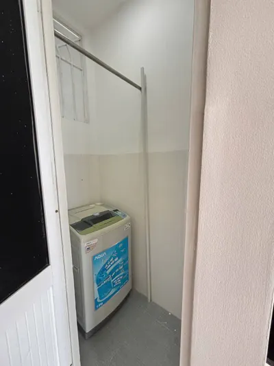 那格中心单室公寓 – 8百万越南盾/月，带阳台，配家具