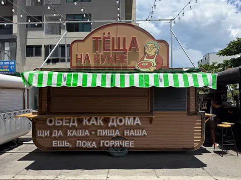 Food Truck for Rent in High-Traffic Location – Oceanis Complex, Russian District – 2,000 USD/Month