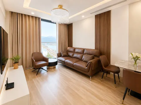 3-Bedroom Apartment for Rent – CT1 Riverside Luxury, Fully Furnished