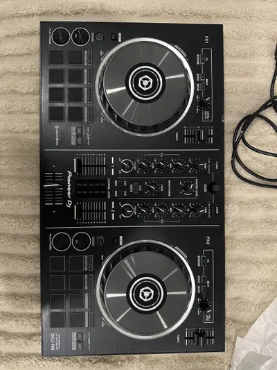 Pioneer DJ DDJ-RB – контроллер 5млн