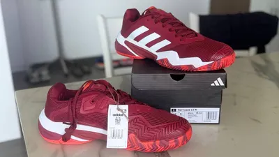 Giày Tennis Adidas Barricade (44, Mới) – 2 triệu VND