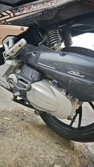Xe máy Suzuki Hayate 124 bán – năm 2012 – 13 triệu VND