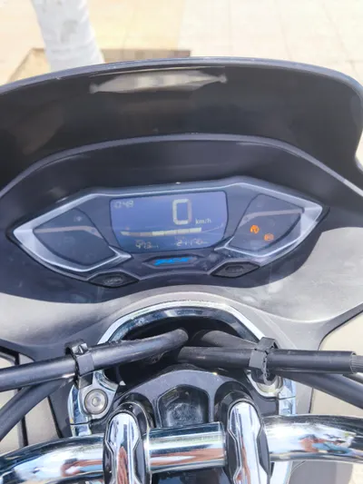 Honda PCX 160 ABS на продажу – 2024 год – 21 116 км – Отличное состояние – 70М VND