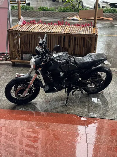 GPX 200 Gentleman 오토바이 판매 – 2019 – 3500만 동
