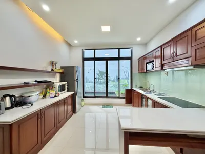Villa with Garden in City Center – 5 Bedrooms, 4 Bathrooms – Phước Hòa Ward – 35 Million VND/Month