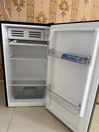 Refrigerator for Sale – Nearly New – 2 Months Old – 1.5M VND