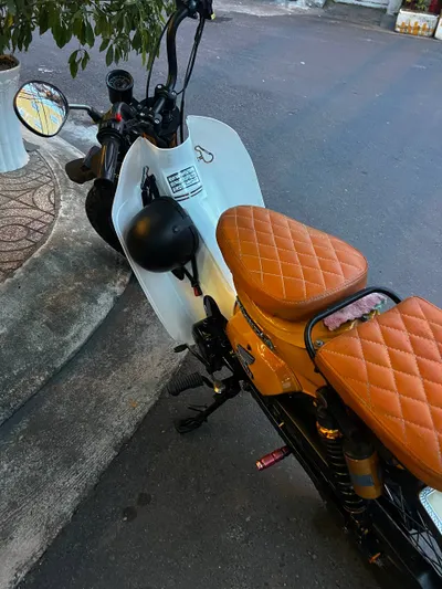 Honda Cub 90cc Tùy chỉnh (Phong cách Cluster) – Không cần bằng lái – Tình trạng xuất sắc – 18 triệu VND