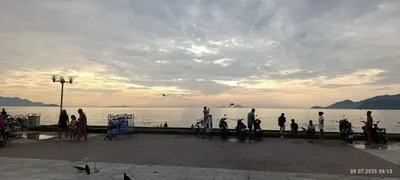 중앙 해변: 무대 건설 거의 완료