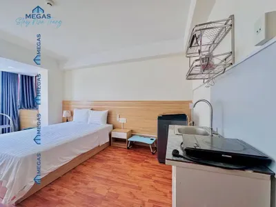 Studio with Balcony – Hung Vuong, City Centre, Furnished