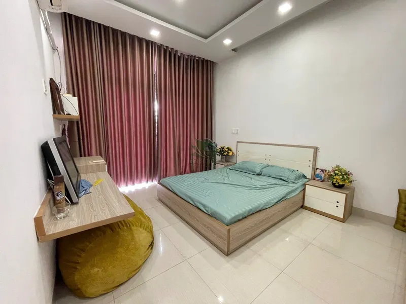 Cho thuê nhà 3 tầng được trang bị đầy đủ nội thất ở khu vực Tân Thiên – 195m², 3 phòng ngủ, 4 phòng tắm – 15 triệu đồng/tháng — 4/4