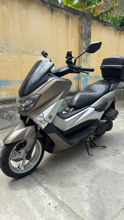 2017年雅马哈Nmax 155cc ABS踏板车 – 39,000公里 – 42百万越南盾