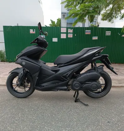 Bán xe máy Yamaha NVX 155cc – Được bảo dưỡng đầy đủ, Khóa thông minh, ABS, Giá đỡ điện thoại & Định vị GPS, Mũ bảo hiểm tặng kèm
