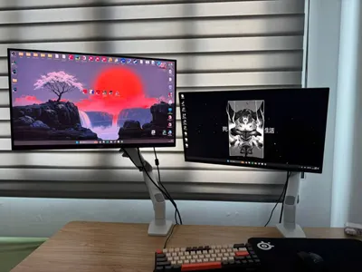 游戏PC配2个显示器 – Intel i5-12400F, RTX 3060, 32GB RAM