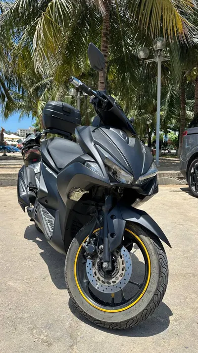Продается байк Yamaha NVX 155 кубов, abs, smart ключ – отличное состояние