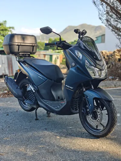 야마하 Lexi 155 2024 스쿠터 판매 – 3900만 동, ABS, GPS, 8500km