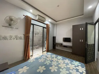 Квартира с 1 спальней в аренду – ул. Vũ Lăng, первый этаж – 40 м² – 6,5 млн VND/месяц
