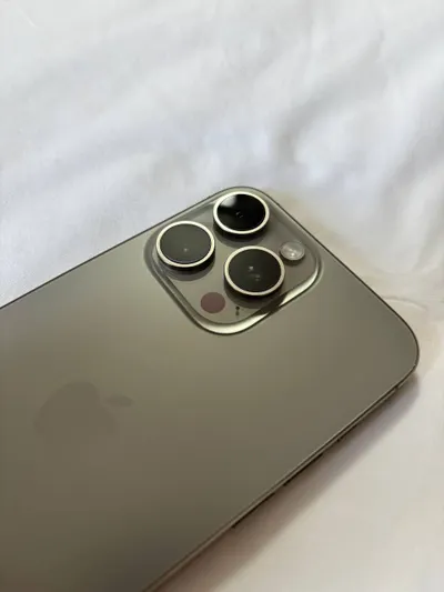 Apple iPhone 15 Pro Max 256GB Dual SIM – Điều kiện hoàn hảo