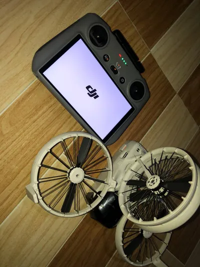 Electric Scooter for Sale – 37,000 RUB – Low Mileage (27.2 km) – Includes Case, Charger & Repair Kit