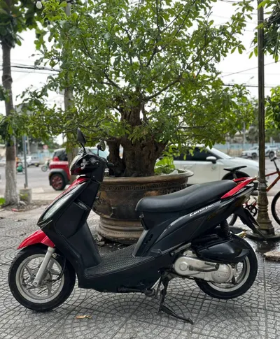 Xe máy tay ga Kymco Candy 50 – năm 2011, không cần bằng lái, tình trạng xuất sắc, 8,5 triệu VND