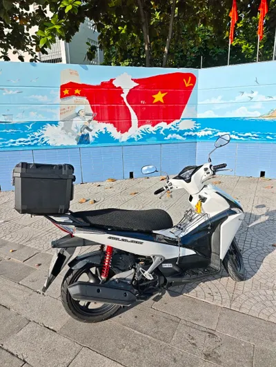 Honda Airblade 2 Gen 2011 Xe tay ga – 9 triệu VND