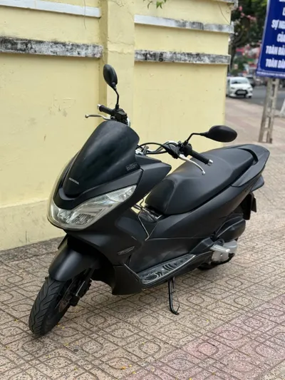 Honda PCX 125 (2014) – черный – безключевой доступ – Blue Card – 20 млн VND