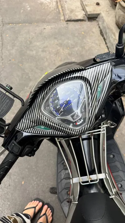 本田 Air Blade 110 FI 2012 – 燃油喷射，保养良好，随时可用