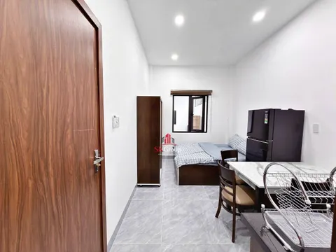 스튜디오 아파트 렌탈 – Phó Đức Chính, 냐짱 북쪽 – 20m², 완전 비품 완비, 월 500만 VND