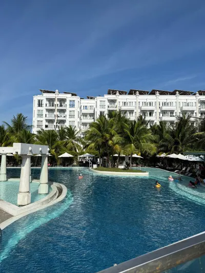 2-Bedroom Apartment for Rent on Champa Island, Nha Trang – Furnished, Modern Complex with Pool & Gym