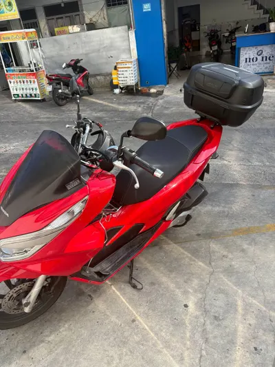 Honda PCX 150 Байк 2018 года выпуска, 3 поколение, бесключевой доступ, недавно обслужен