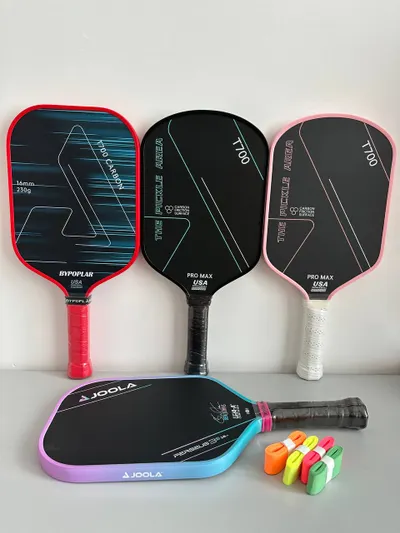 Pickle Rackets Bundle – T700, Joola 3s, & Grip Tape – 600k VND Total