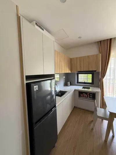 Spacious Balcony Studio – Giang Chau 1, Near Khue My