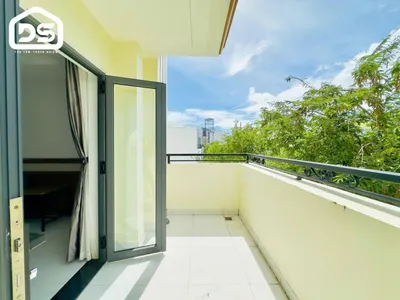 Lý Nam Đế 거리의 편안한 1침실 아파트 – 산 전망, 50m², 월 900만 VND