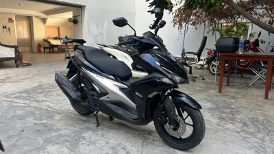 NVX 155 Scooter – 2017, Top Box & Backrest